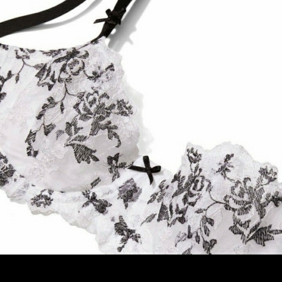 Victoria's Secret Wicked Unlined Balconette Bra - Picture 2 of 3